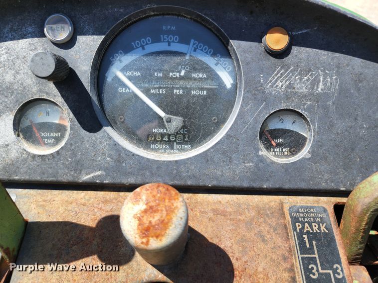 image for item JA9937 John Deere 5020  tractor