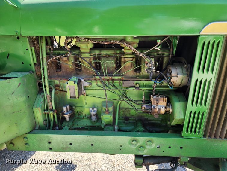 image for item JA9937 John Deere 5020  tractor