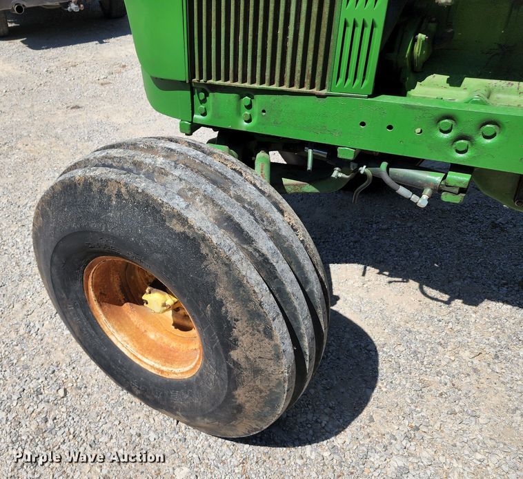 image for item JA9937 John Deere 5020  tractor