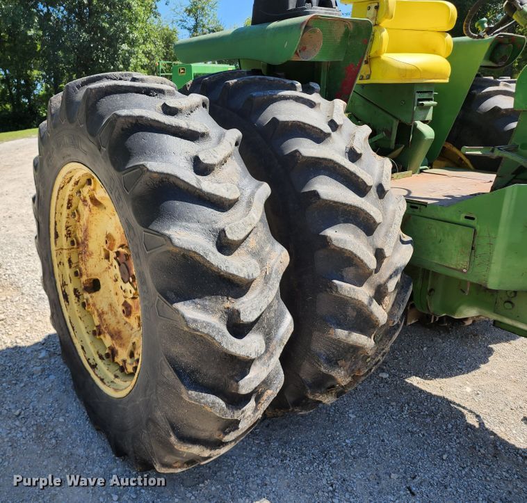 image for item JA9937 John Deere 5020  tractor
