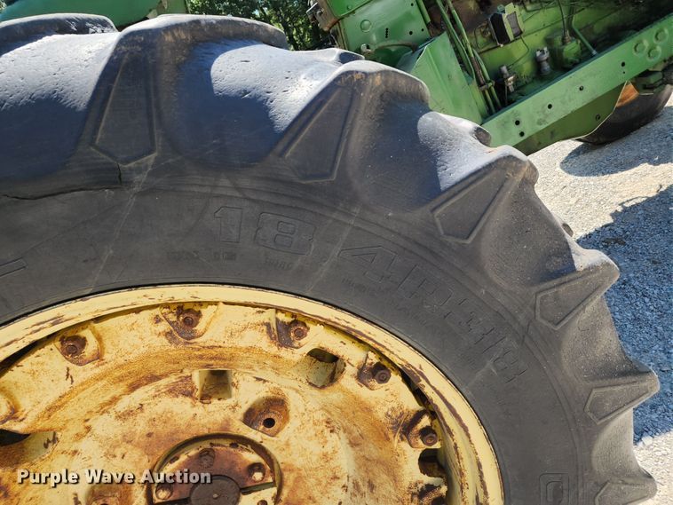 image for item JA9937 John Deere 5020  tractor