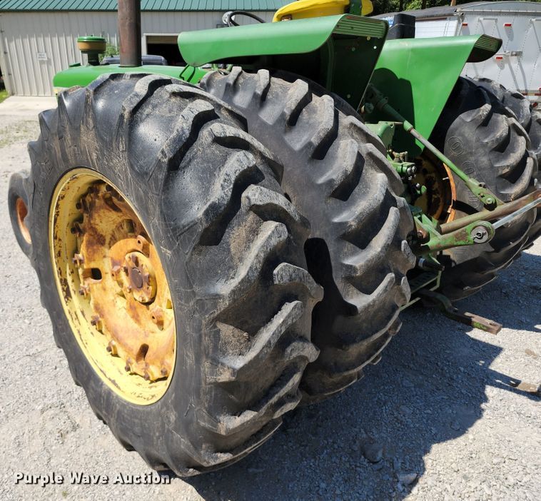 image for item JA9937 John Deere 5020  tractor