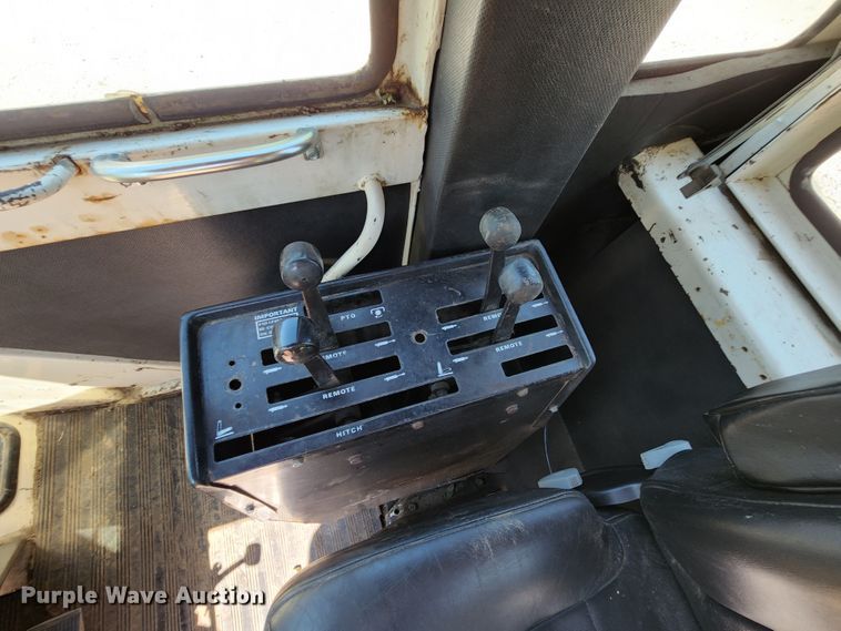 image for item JA9938 1975 Case 2670  4WD tractor