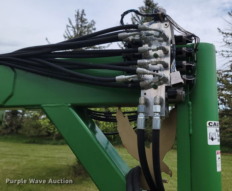 image for item JC9806 2015 Circle C  hay rake