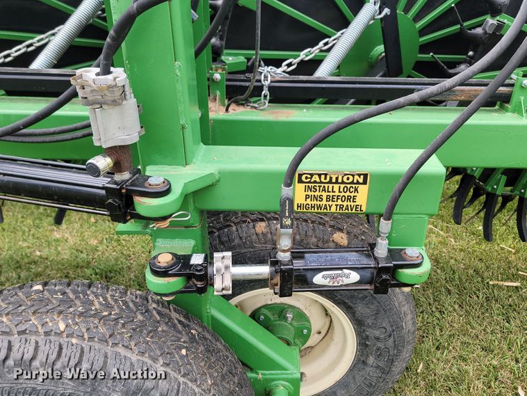 image for item JC9806 2015 Circle C  hay rake