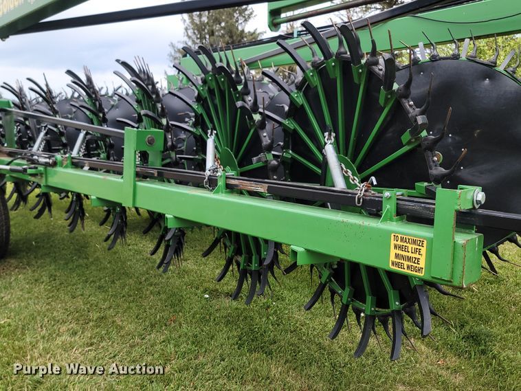 image for item JC9806 2015 Circle C  hay rake
