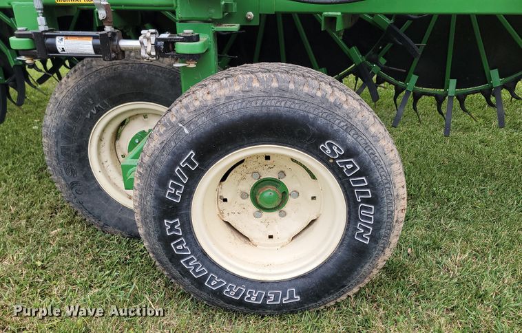 image for item JC9806 2015 Circle C  hay rake