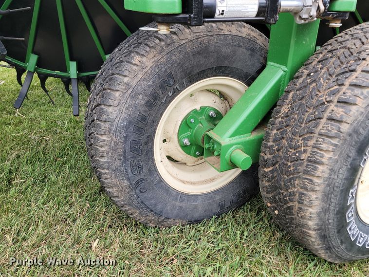 image for item JC9806 2015 Circle C  hay rake