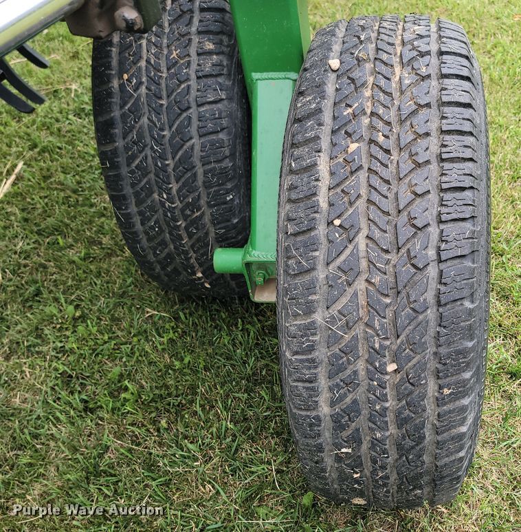 image for item JC9806 2015 Circle C  hay rake