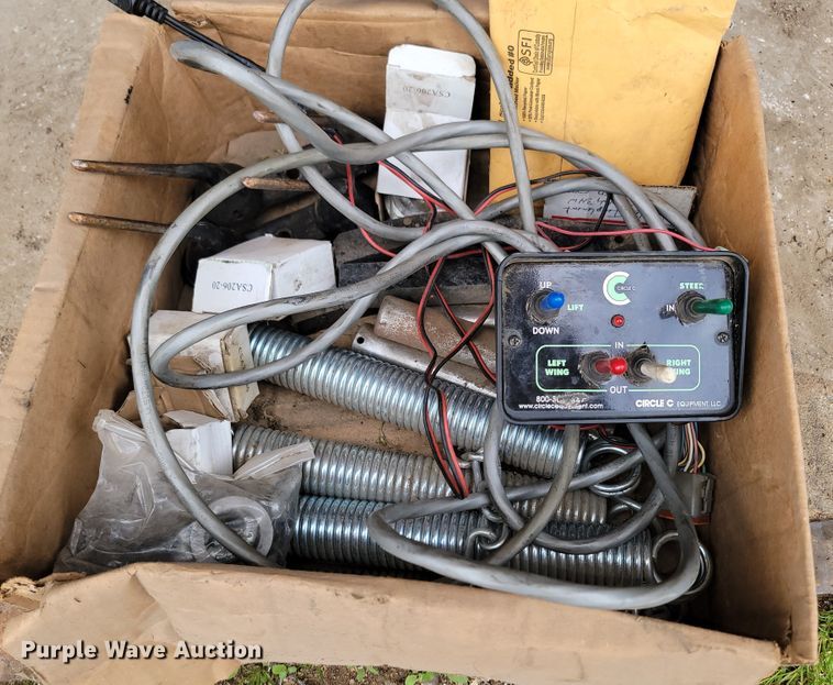 image for item JC9806 2015 Circle C  hay rake