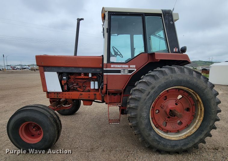 image for item JC9809 1979 International 1486  tractor