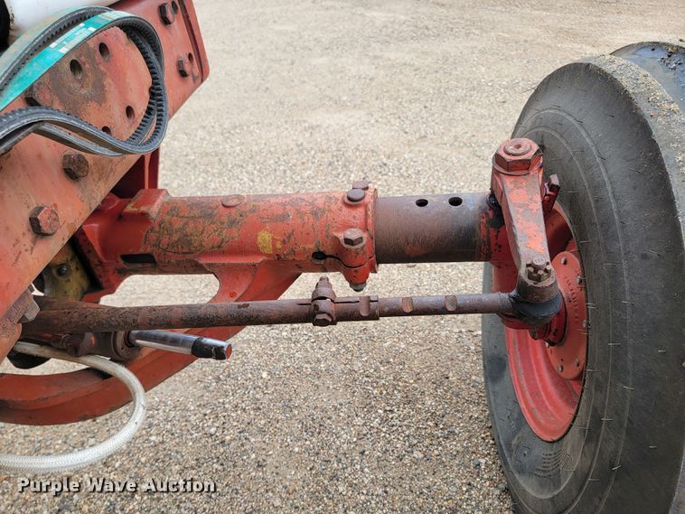 image for item JC9809 1979 International 1486  tractor