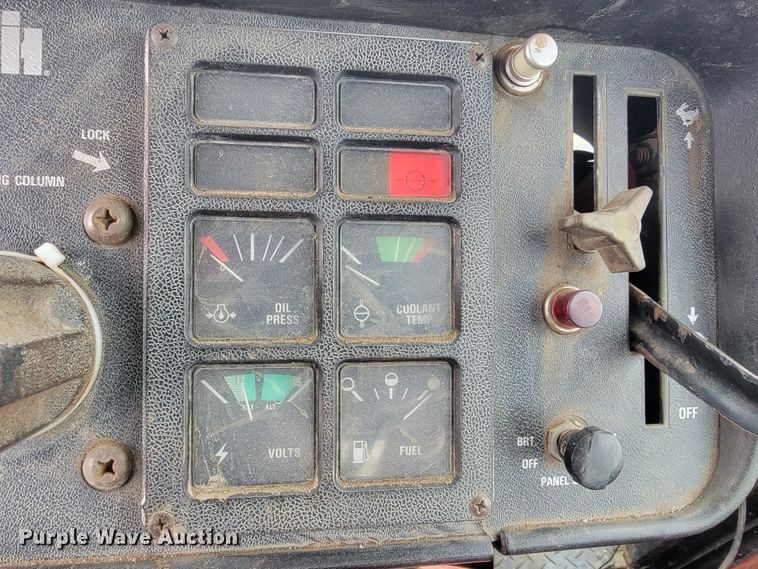 image for item JC9809 1979 International 1486  tractor