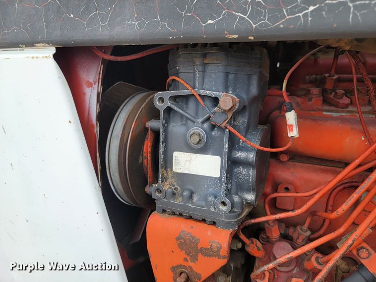 image for item JC9809 1979 International 1486  tractor