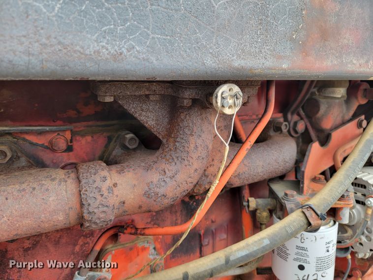 image for item JC9809 1979 International 1486  tractor