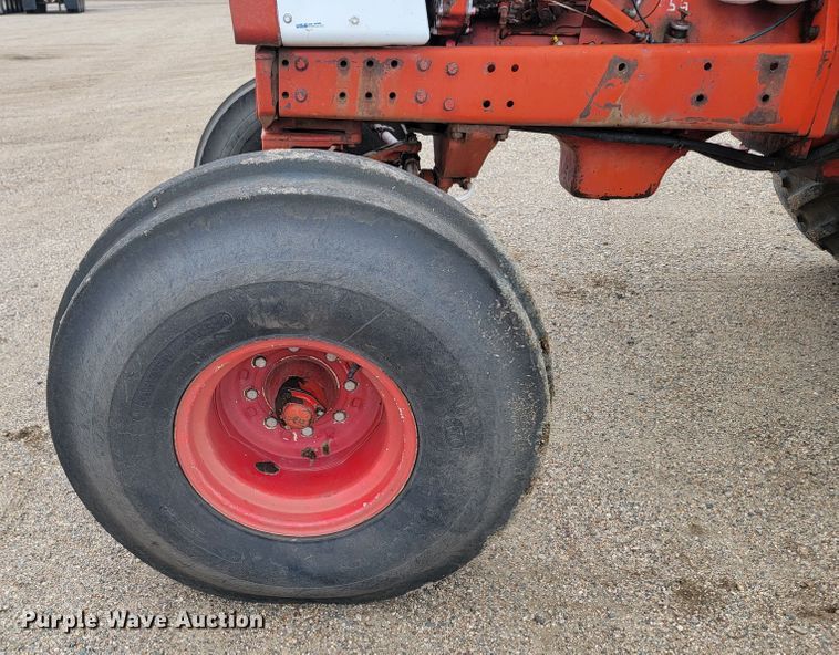 image for item JC9809 1979 International 1486  tractor