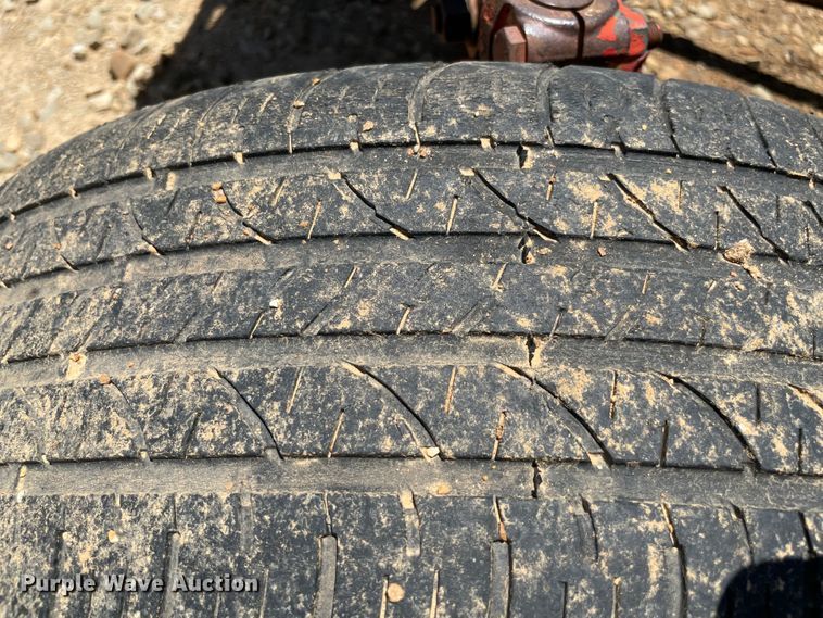 image for item KJ9784 Ford  tractor