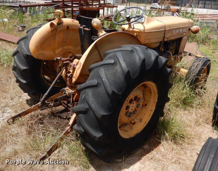 image for item KJ9810 Ford 4400  tractor