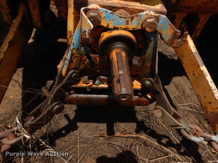 image for item KJ9810 Ford 4400  tractor