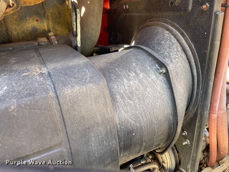 image for item LF9213 AGCO Allis 6680  tractor