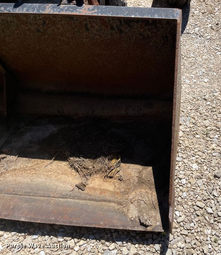 image for item LF9213 AGCO Allis 6680  tractor