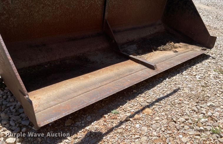 image for item LF9213 AGCO Allis 6680  tractor