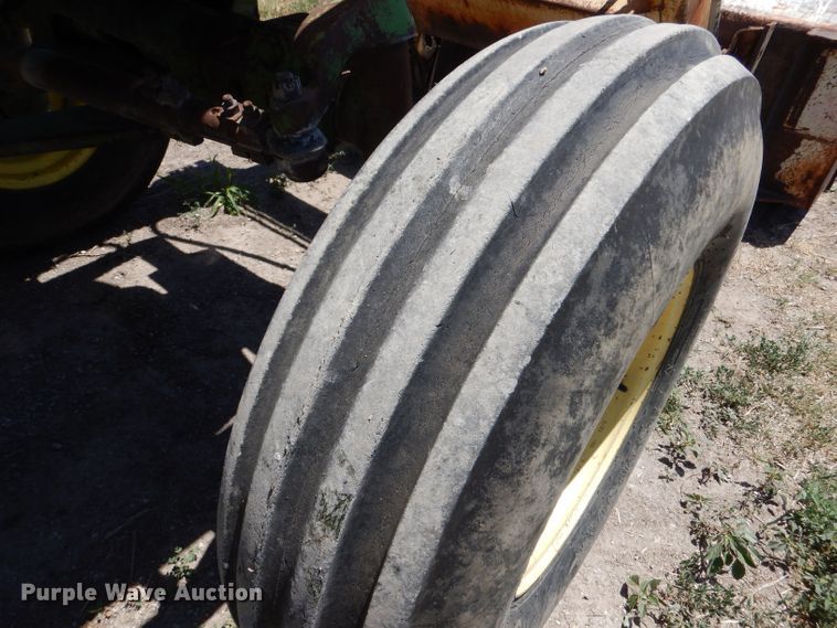 image for item LP9400 John Deere 4320  tractor