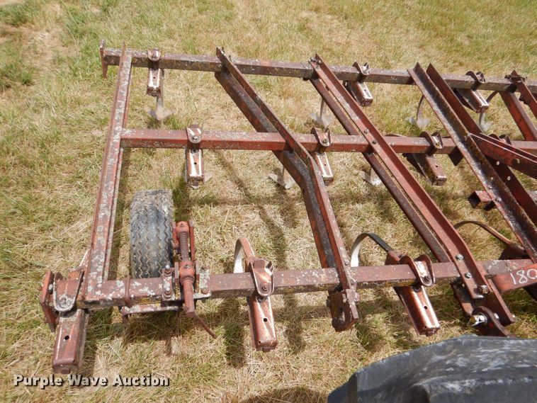 image for item LP9413 International Vibra Shank  field cultivator