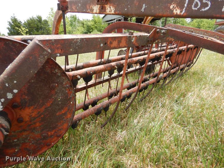 image for item LP9416 AVCO New Idea  hay rake