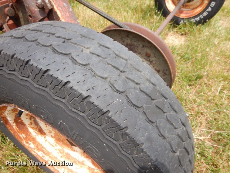 image for item LP9416 AVCO New Idea  hay rake