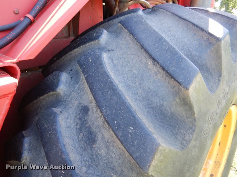 image for item LP9422 1975 Versatile 900  4WD tractor