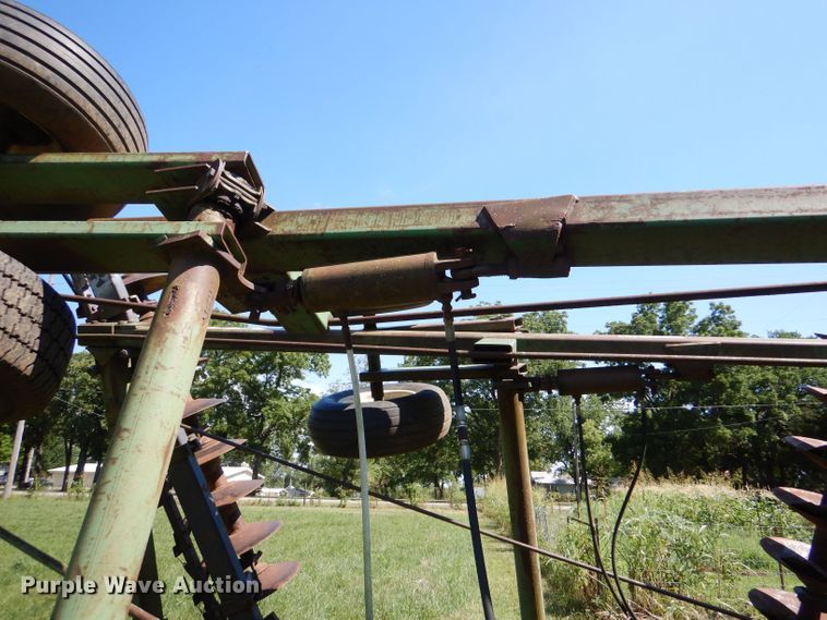 image for item LP9423 John Deere  double off-set disk