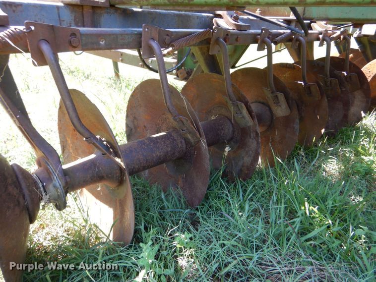 image for item LP9423 John Deere  double off-set disk