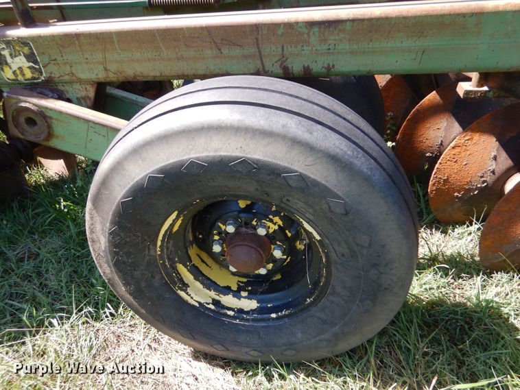 image for item LP9423 John Deere  double off-set disk