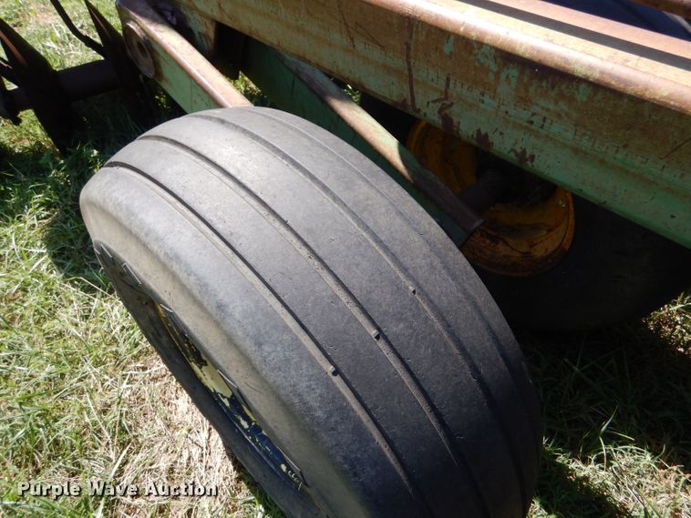 image for item LP9423 John Deere  double off-set disk