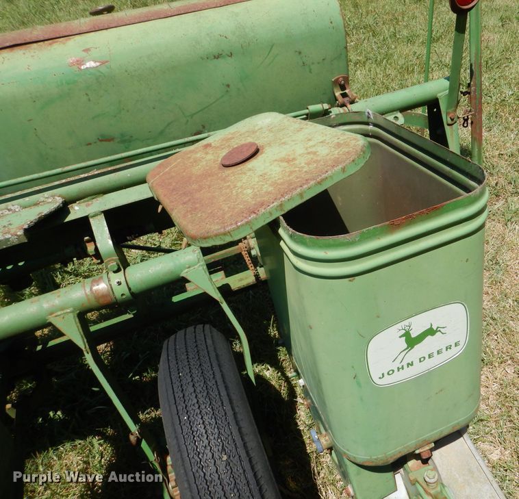 image for item LP9426 John Deere P1240  planter
