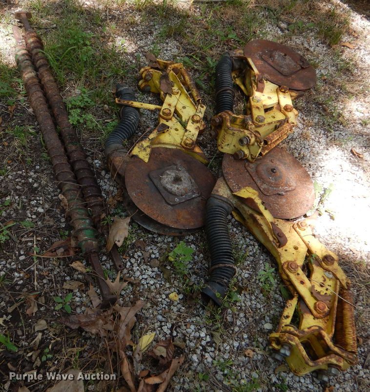 image for item LP9426 John Deere P1240  planter