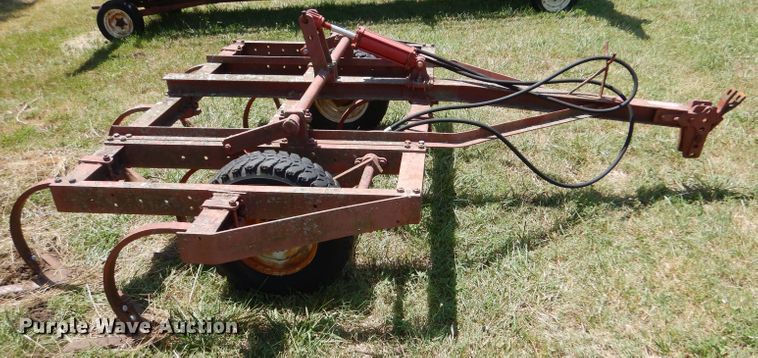image for item LP9427 Field cultivator