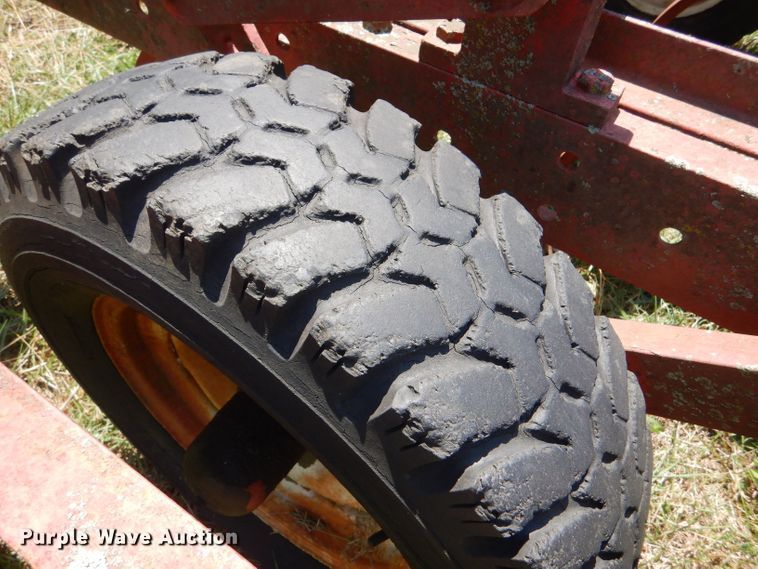 image for item LP9427 Field cultivator