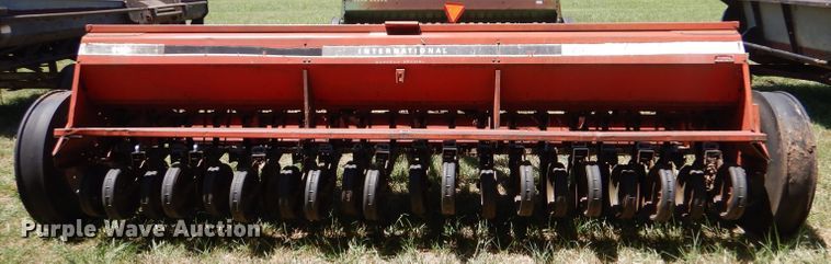 image for item LP9430 International 5100 Soybean Special  grain drill