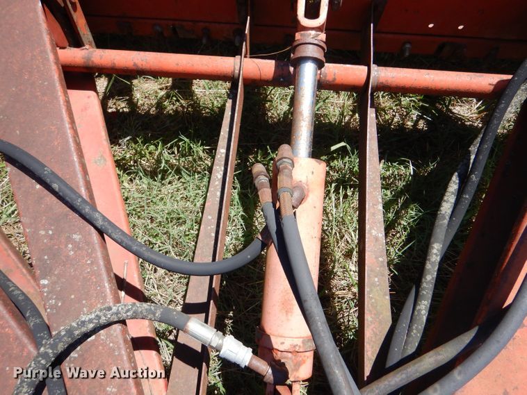 image for item LP9430 International 5100 Soybean Special  grain drill