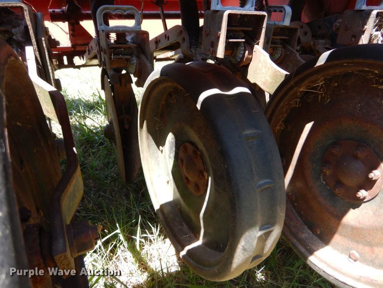 image for item LP9430 International 5100 Soybean Special  grain drill