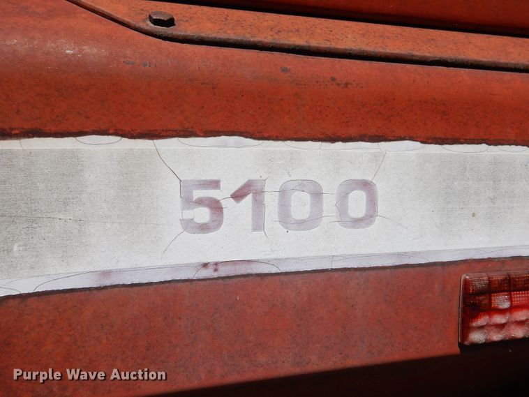 image for item LP9430 International 5100 Soybean Special  grain drill