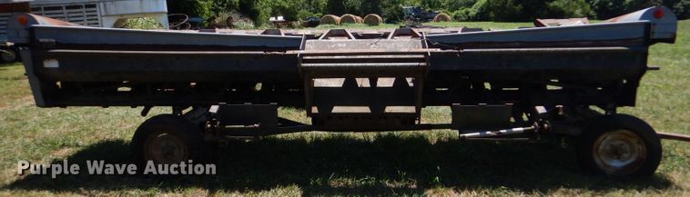 image for item LP9431 Allis Chalmers 830N  corn head