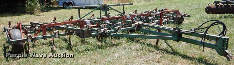 image for item LP9432 Glenco  field cultivator