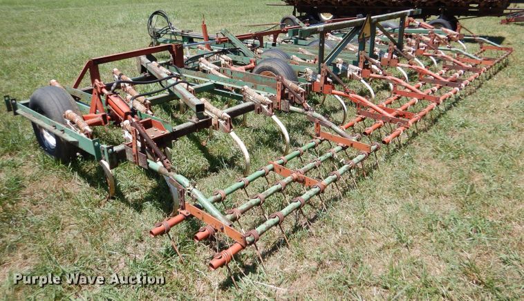 image for item LP9432 Glenco  field cultivator