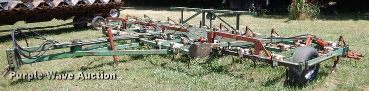 image for item LP9432 Glenco  field cultivator