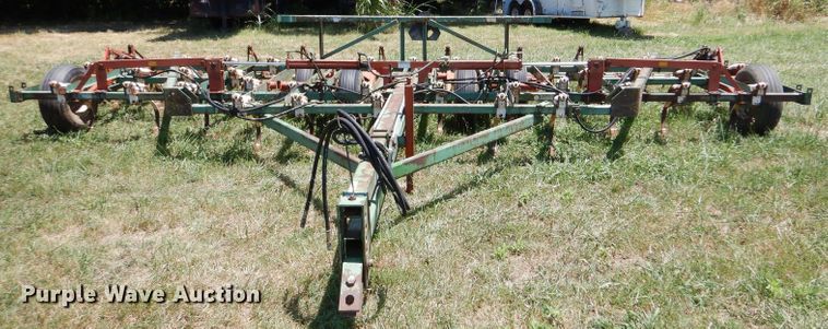 image for item LP9432 Glenco  field cultivator