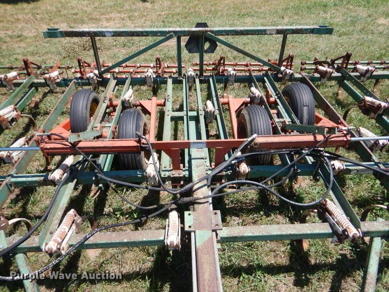 image for item LP9432 Glenco  field cultivator
