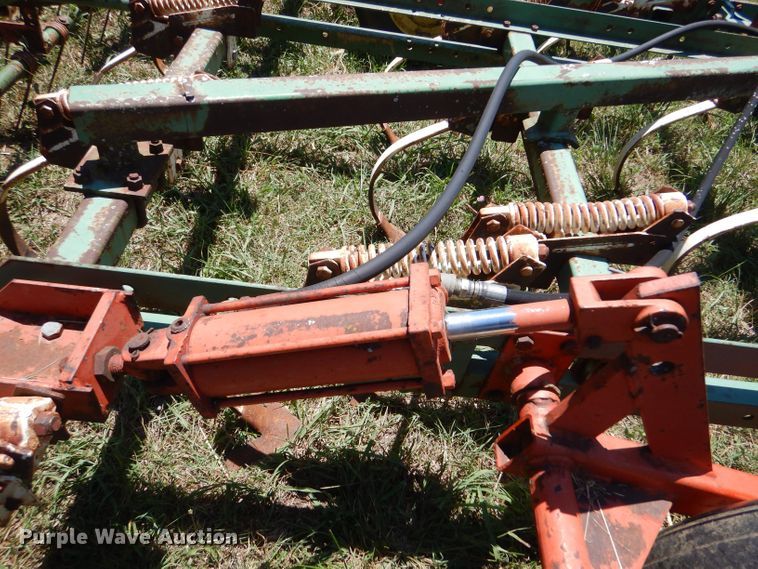 image for item LP9432 Glenco  field cultivator